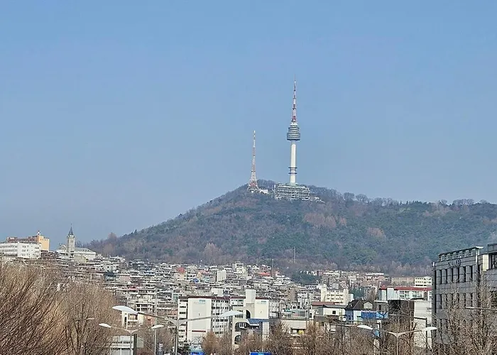 Villa Itaewon Station 10 Minutes,gyeongnidan-gil,itaewon World Food Street,beam Projector,netflix Wifi Seoul