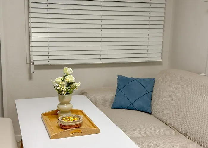 Itaewon Station 10 Minutes,gyeongnidan-gil,itaewon World Food Street,beam Projector,netflix Wifi Villa *